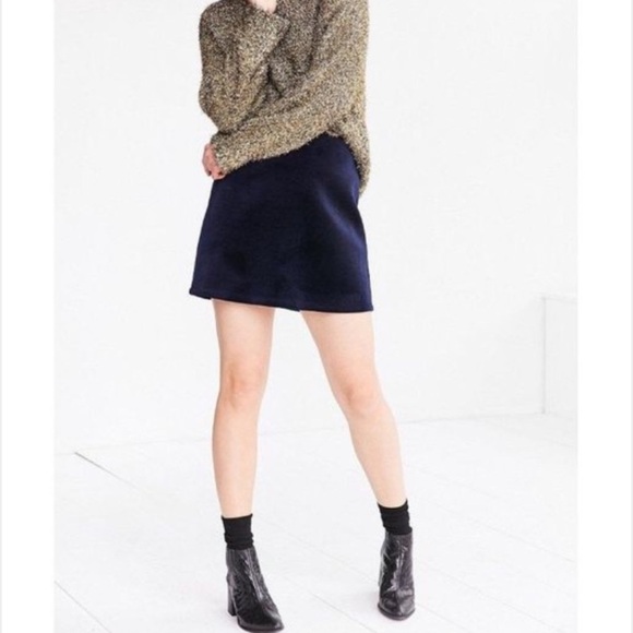 URBAN OUTFITTERS Silence + Noise Velvet Scuba Blue A-line Mini Skirt Size Small - Picture 3 of 7